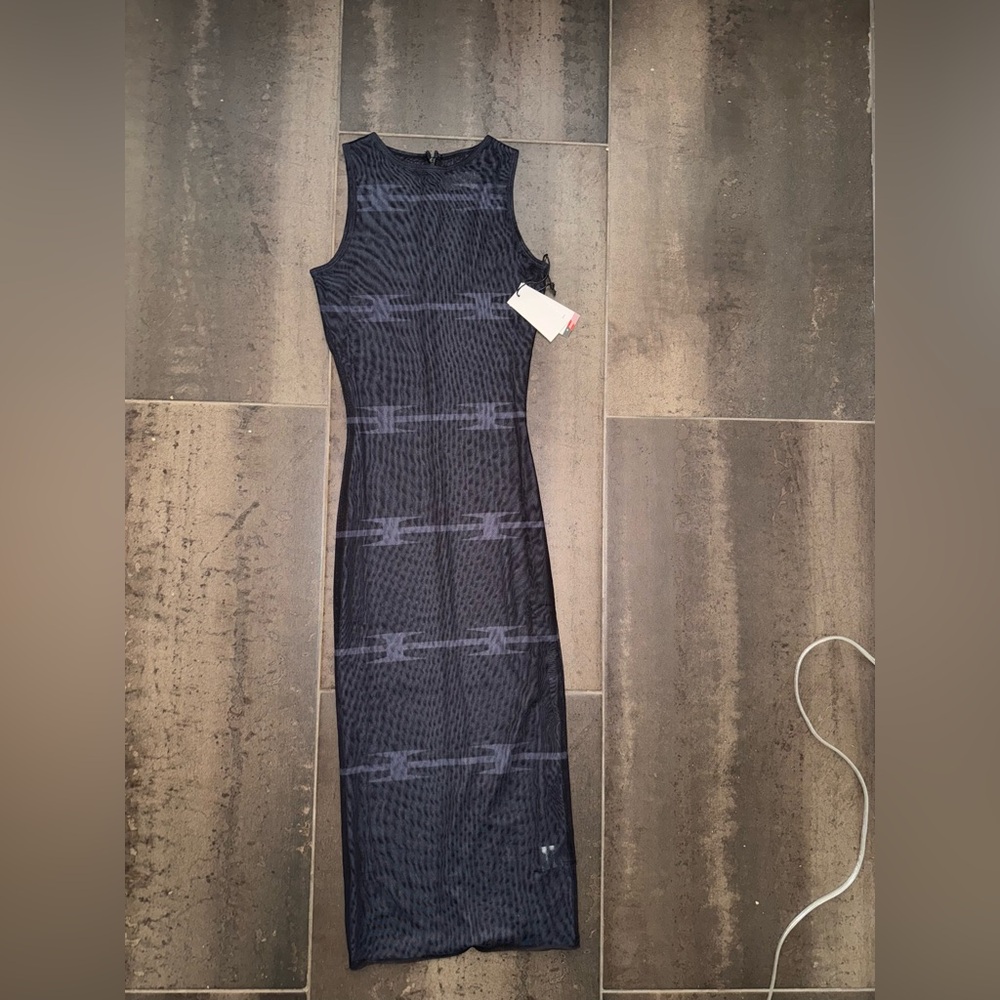 Chic Black Patterned Midi Dress